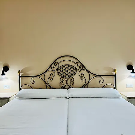 Отель Frontera Тигадай