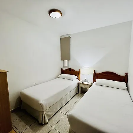 Hotel Frontera 2*