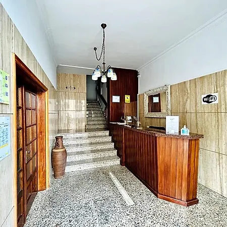 Frontera Hotel